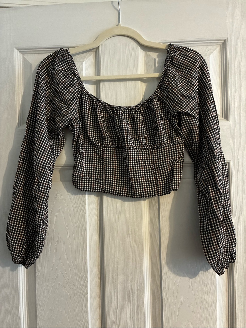 Long sleeve cropped blouse
